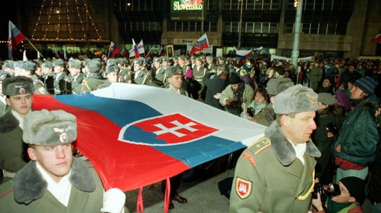 Oslava vzniku SR 1. januára 1993 na Námestí SNP v Bratislave.