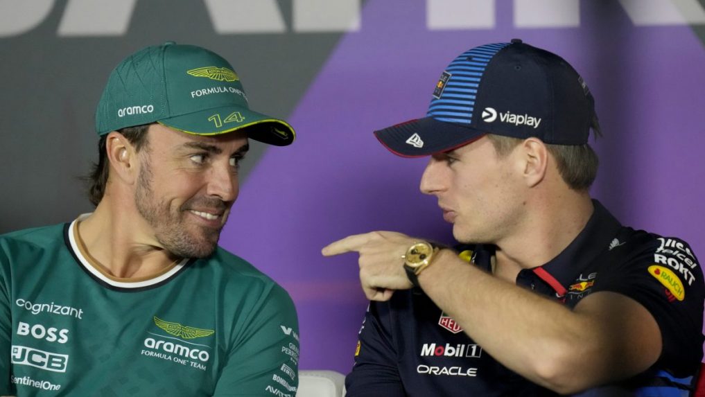 F1: Nový ročník odštartuje v netradičný deň, očakáva sa potvrdenie dominancie Red Bullu