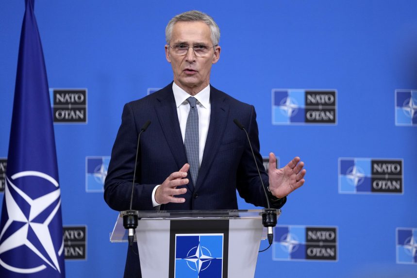 Generálny tajomník NATO vyzval európske krajiny na zvýšenie výroby zbraní, aby mohli ďalej podporovať Ukrajinu