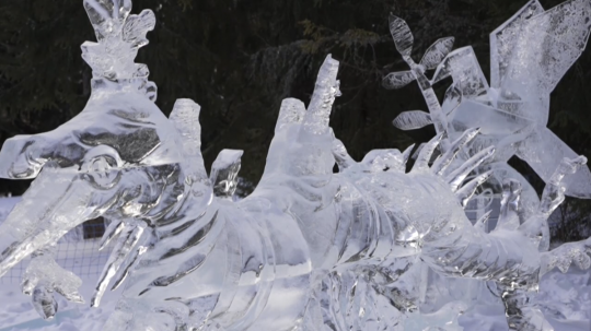 Ľadová socha na Hrebienku vo Vysokých Tatrách.