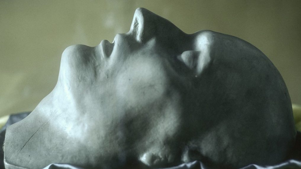 Príbeh posmrtnej masky Napoleona Bonaparteho: Honba za sadrou, boj s časom a krádež