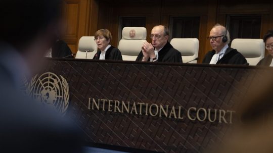Zasadnutie Medzinárodného súdneho dvora v Haagu.
