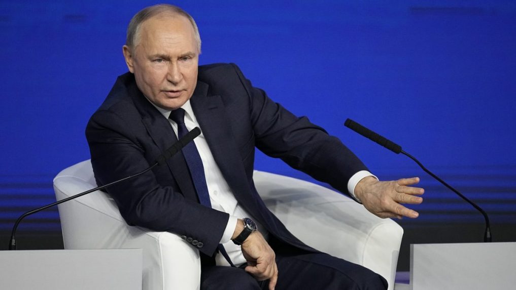 Kremeľ popiera, že by Putin oslovil Spojené štáty s návrhom na prímerie na Ukrajine