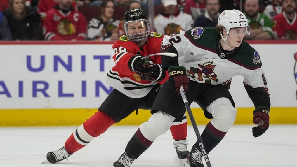 NHL: Bedard naštartoval obrat Chicaga, Calgary bez Pospíšila s prehrou