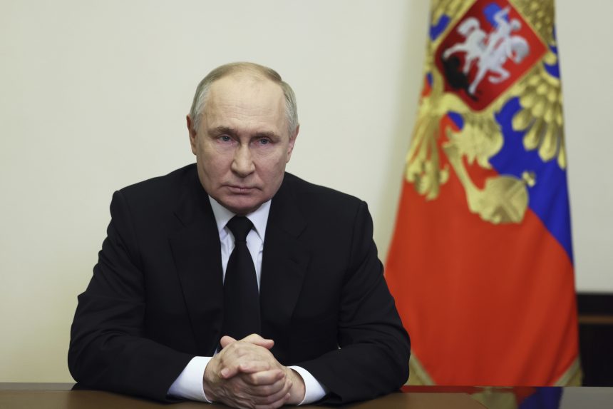 Trestu neunikne nikto, vyhlásil Vladimir Putin po útoku v Moskve. Chce potrestať tých, ktorí stoja za teroristami