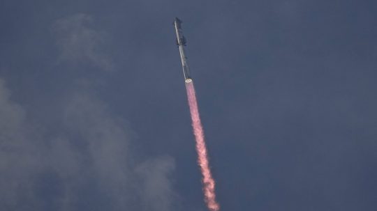 Superťažká nosná raketa Starship spoločnosti SpaceX.