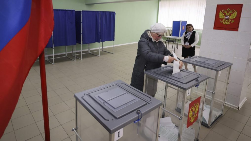 Rusi volia prezidenta, víťaz je podľa médií už dávno známy