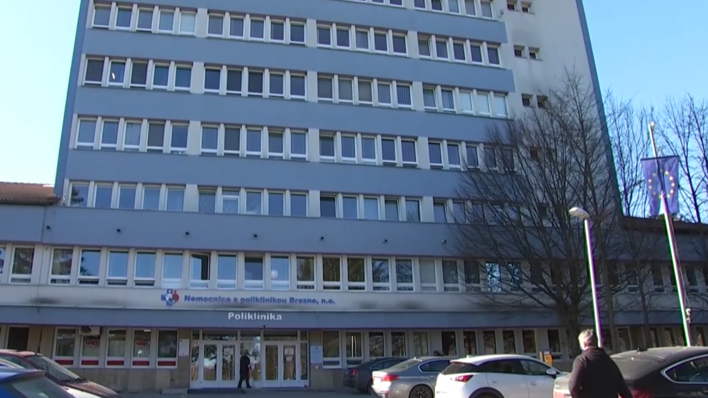 Nemocnicu v Brezne zaradili dočasne do vyššej kategórie, rozhodla ministerka Z. Dolinková