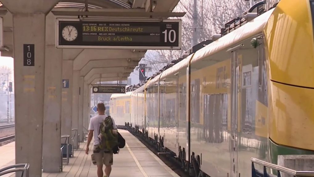 Na obľúbenej trati do Viedne bude výluka, začína sa s jej rekonštrukciou. Cestujúci môžu zvoliť alternatívnu trasu