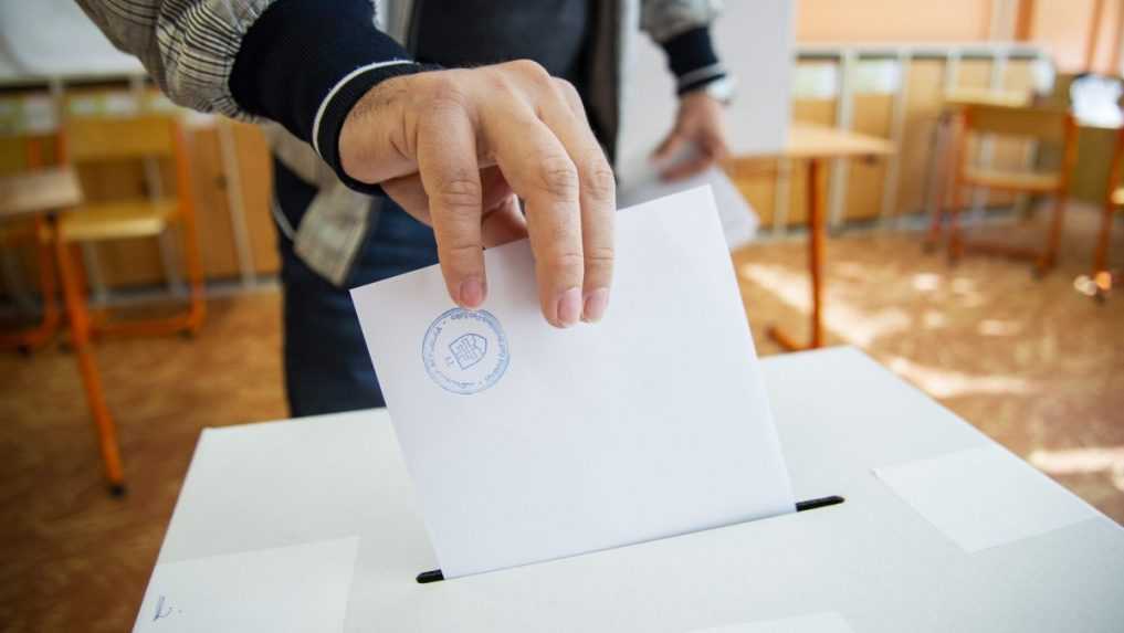 V eurovoľbách sa dá voliť aj mimo trvalého bydliska. Hlasovacie preukazy sa začnú vydávať od stredy