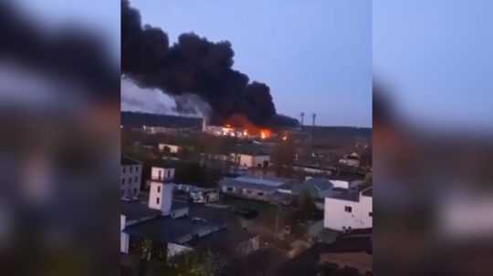 Požiar tepelnej elektrárne pri Kyjeve.
