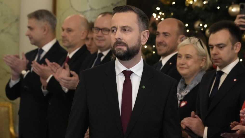 Poľsko vyčlení takmer 200 miliónov eur na posilnenie východných hraníc, oznámil tamojší minister národnej obrany