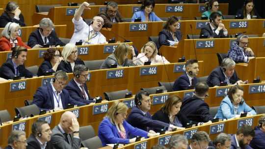 Na snímke členovia európskeho parlamentu.