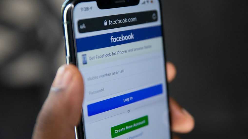 Facebook, Instagram a WhatsApp zasiahol celosvetový výpadok