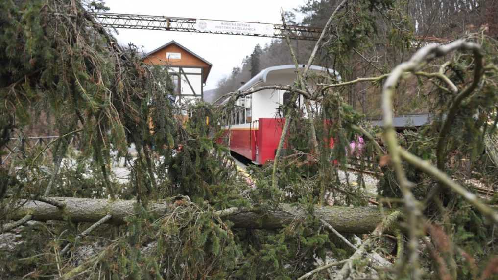 Meteorolozi upozoravaju: Neki će dijelovi Slovačke stradati od vjetra, drugi od nevremena