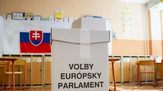 Volebná schránka počas volieb do Európskeho parlamentu.