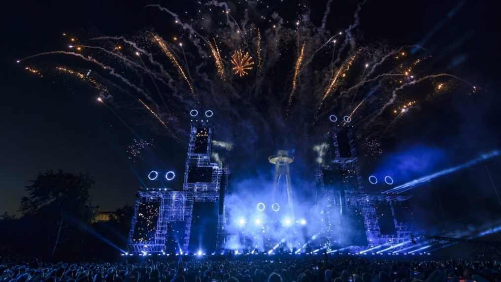 Veľkolepý koncert s laserovou šou otvoril siedmy ročník festivalu vedy a umenia Starmus