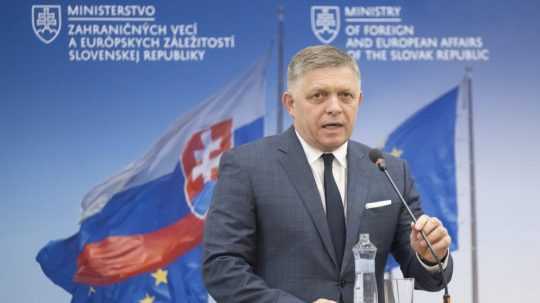 Na snímke premiér SR Robert Fico (Smer-SD) počas príhovoru na konferenci pri príležitosti 20. výročia vstupu Slovenska do Európskej únie.