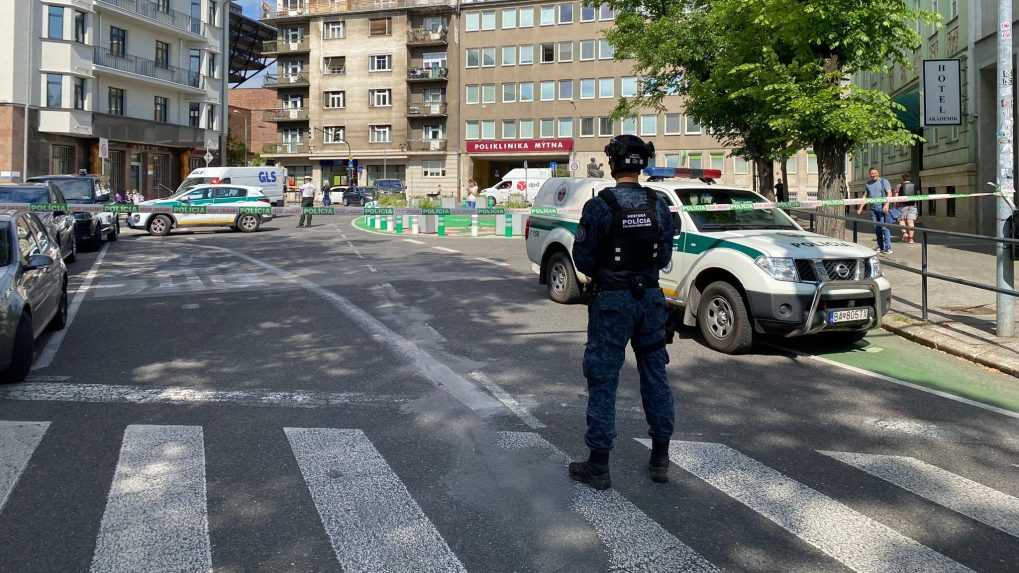 Bombová hrozba na bratislavskej univerzite: Prípad prevzala NAKA, budovu evakuovali