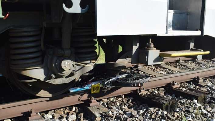 Trúbenie ani brzdy nehode nedokázali zabrániť: Vlak na Spiši zrazil šesťročné dievča
