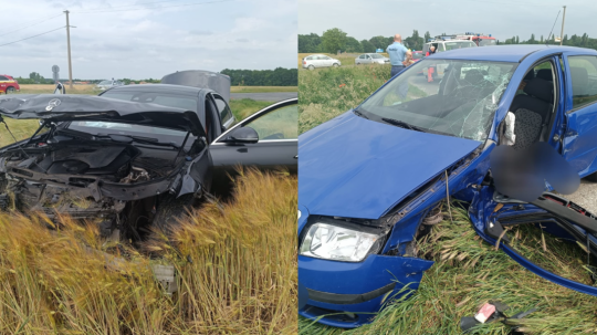 K stretu došlo medzi autom Škoda Fabia a Mercedes.