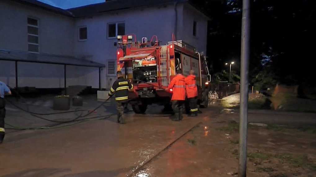 Gradonačelnik Partizánske proglasio je izvanredno stanje nakon što je prolom oblaka izazvao štetu i poplavio kuće