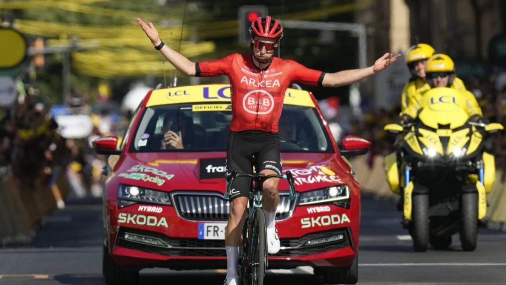 VIDEO: Pogačar vyzliekol Bardeta zo žltého dresu, Francúzi oslavujú druhý etapový triumf na tohtoročnej Tour