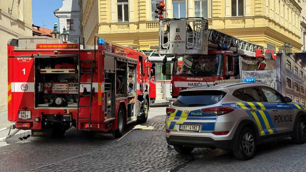 K dispozÃƒÂ­cii vÃ…Â¡ak majÃƒÂº v prÃƒÂ­pade potreby Ã…Â¡peciÃƒÂ¡lne veÃ„Â¾kokapacitnÃƒÂ© zÃƒÂ¡chranÃƒÂ¡rske vozidlo FÃƒÂ©nix. 