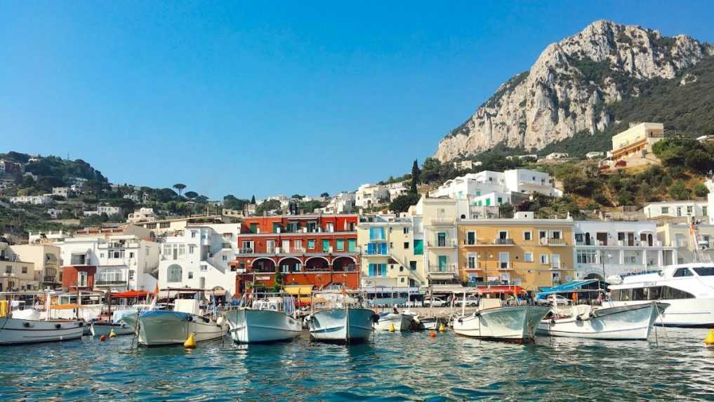 Obľúbený taliansky ostrov zrušil zákaz vstupu turistom
