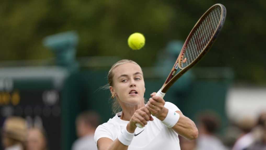 Ani Schmiedlová sa na Wimbledone dlho neohriala: Z kanára v prvom sete sa otriasla, no napokon aj tak končí