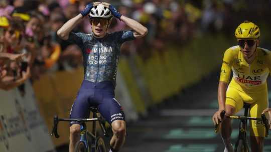 Dánsky cyklista Jonas Vingegaard vyhral 11. etapu 111. ročníka Tour de France.