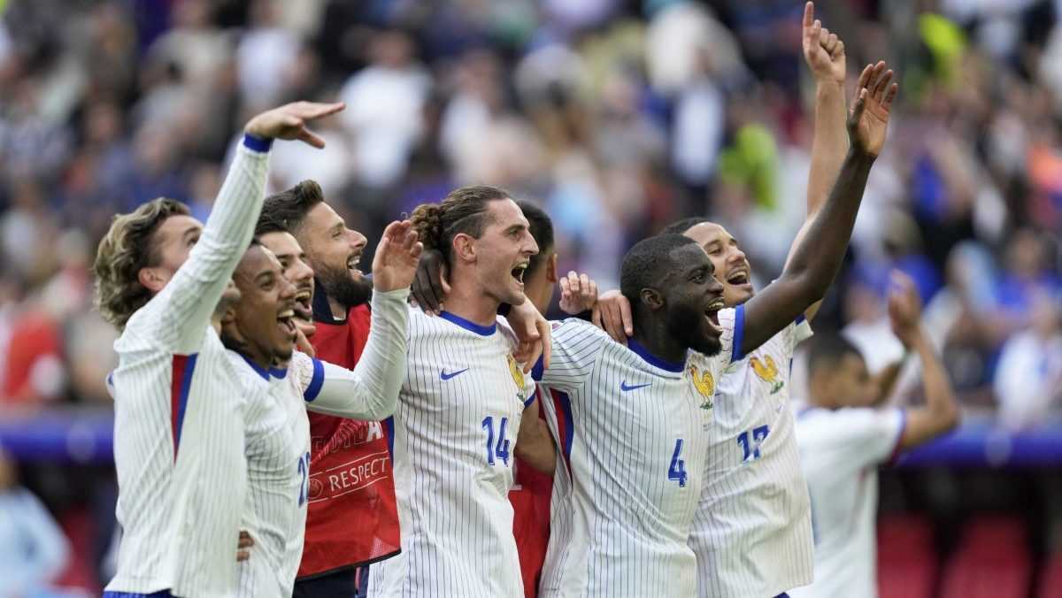 EURO 2024 : Les Français heureux de se qualifier pour les quarts de finale