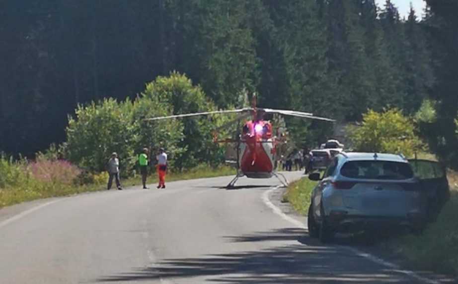 Čelná zrážka dvoch motocyklov si vyžiadala obete. Jeden muž bol na mieste mŕtvy, druhý zomrel na ceste do nemocnice