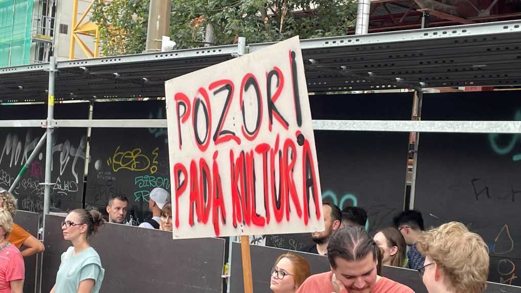 V Bratislave sa konal obÃ„Âiansky Protest na obranu kultÃƒÂºry.