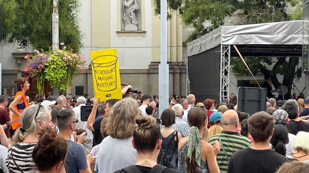 V Bratislave sa konal obÃ„Âiansky Protest na obranu kultÃƒÂºry.