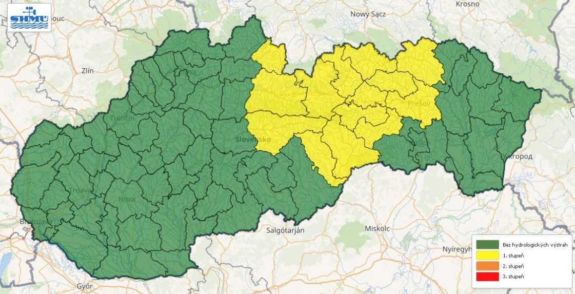 Mapa Slovenska s meteorologickými výstrahami.