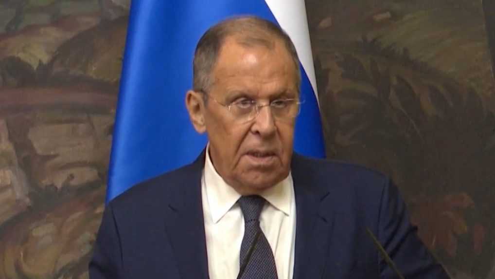 Lavrov hovorí o možnosti tretej svetovej vojny. Podľa neho sa Západ „zahráva s ohňom“