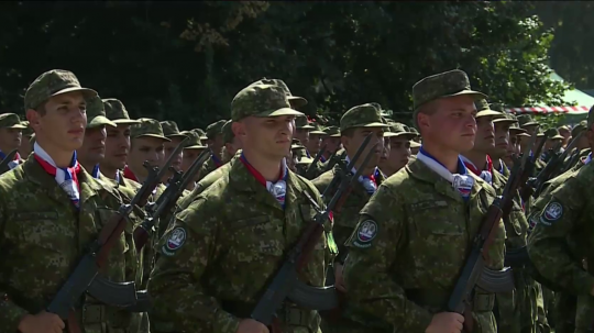 V Banskej Bystrici sa symbolicky pridali k slovenským ozbrojeným silám nováčikovia.