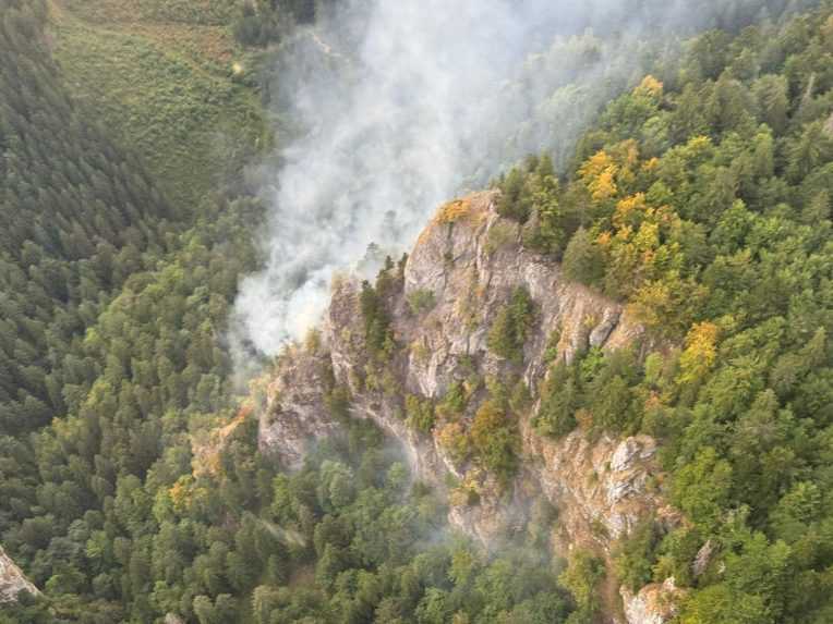 V Ludrovskej doline na severnej strane NÃƒÂ­zkych Tatier vypukol poÃ…Â¾iar.