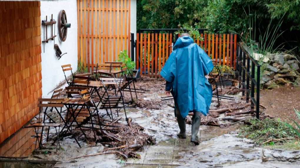 Zoo v Bratislave odstraňuje škody po povodni. Voda spôsobila problémy aj Slobode zvierat, boja sa šírenia chorôb