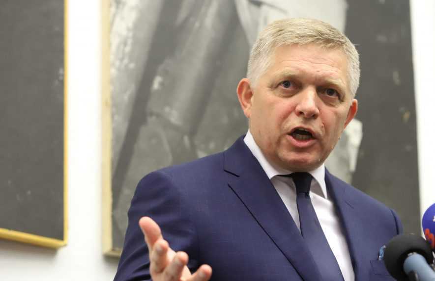 Robert Fico prehovoril o konsolidácii: Dní pracovného voľna by mohlo byť menej