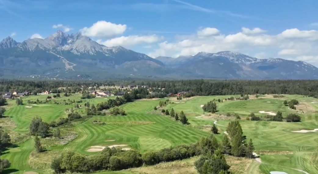 Slovensko chce prilákať bohatých turistov. Pripravuje pre nich golfové pobyty