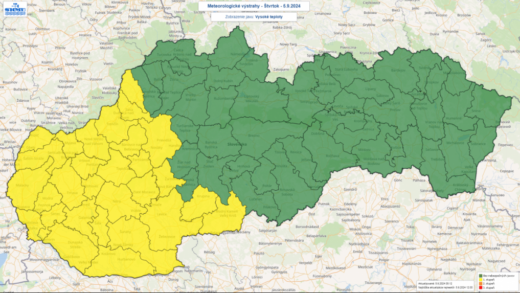 Mapa Slovenska s platnými meteorologickými výstrahami.