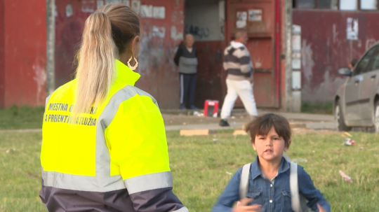 Pracovníčka miestnej občianskej a preventívnej služby.