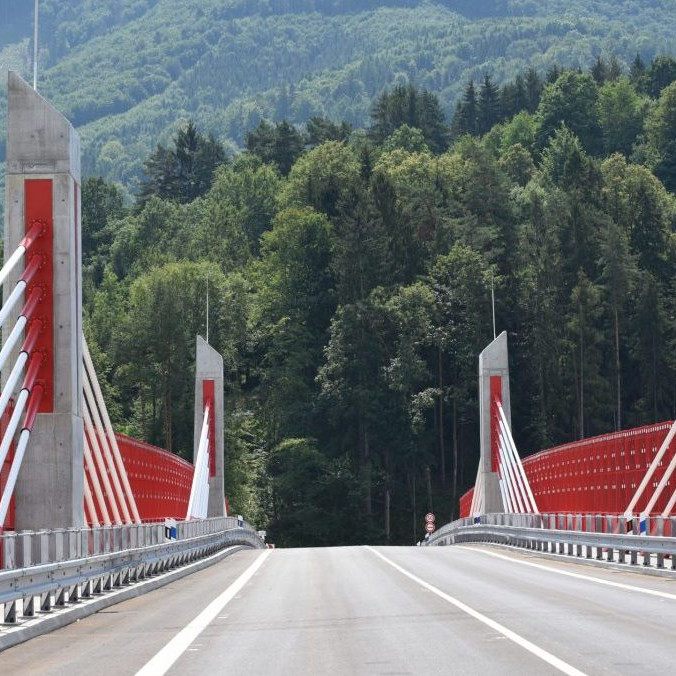 Mimovládne organizácie upozorňujú na predražené mýto. NDS žiadajú o ukončenie zmluvy so SkyToll