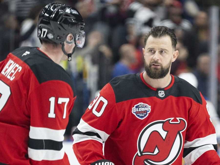 V Prahe odštartoval nový ročník NHL: Z víťazstva nad Buffalom sa teší dvojica Slovákov vo farbách Devils