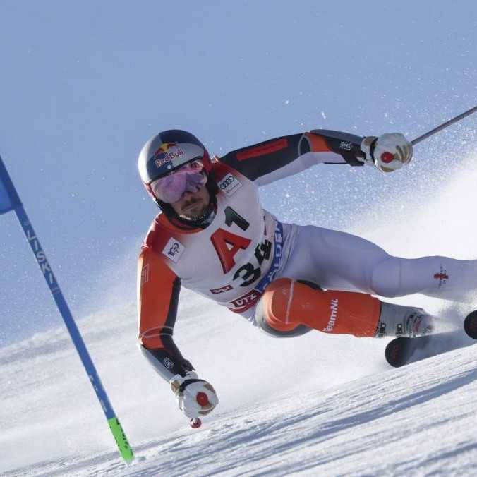 Obrovská smola lyžiarskej legendy. Hirscher musí predčasne ukončiť sezónu: Je možné, že skončím úplne