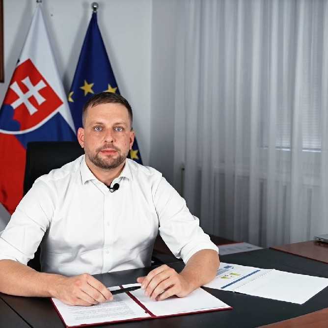 Ponuka navýšenia platov pre zdravotné sestry je maximálne férová, vyhlásil minister K. Šaško