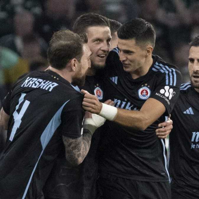 Slovan chce proti Dinamu Záhreb získať prvé body v Lige majstrov. V hre aj možný návrat Maka