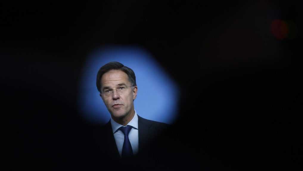 EÚ a NATO musia pomôcť Ukrajine, aby zvíťazila vo vojne s Ruskom, povedal Mark Rutte